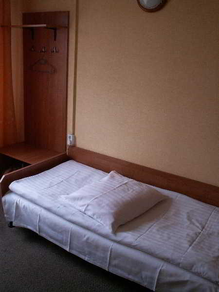 Hotel Pod Debem Tarnów Εξωτερικό φωτογραφία