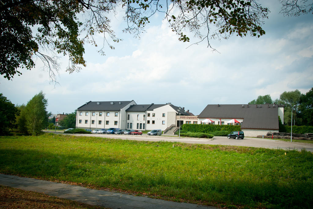 Hotel Pod Debem Tarnów Εξωτερικό φωτογραφία